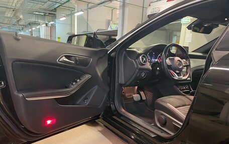 Mercedes-Benz CLA, 2018 год, 2 000 000 рублей, 9 фотография
