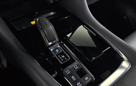 Toyota Alphard, 2024 год, 9 995 000 рублей, 8 фотография