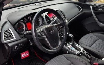 Opel Astra J, 2013 год, 800 000 рублей, 1 фотография