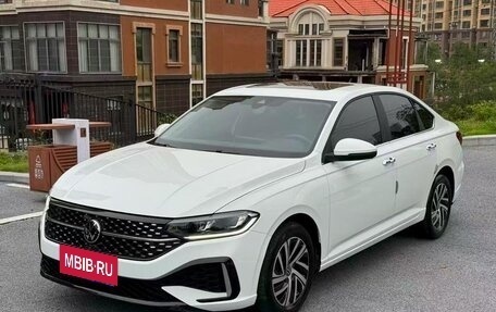 Volkswagen Lavida, 2023 год, 1 250 000 рублей, 1 фотография