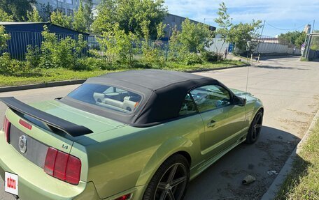 Ford Mustang VI рестайлинг, 2005 год, 2 100 000 рублей, 5 фотография