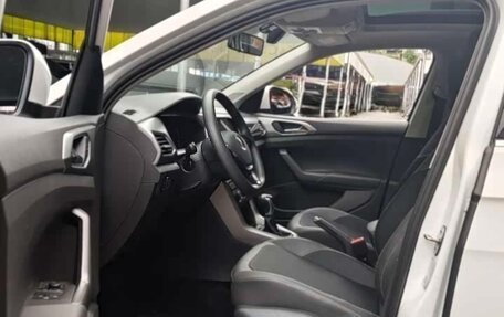 Volkswagen T-Cross I, 2022 год, 1 580 000 рублей, 6 фотография
