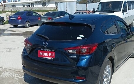 Mazda Axela, 2017 год, 1 500 000 рублей, 4 фотография
