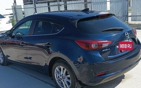 Mazda Axela, 2017 год, 1 500 000 рублей, 5 фотография