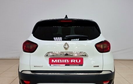 Renault Kaptur I рестайлинг, 2018 год, 1 725 000 рублей, 8 фотография