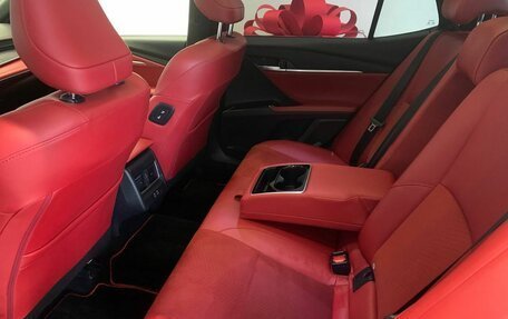 Toyota Camry, 2024 год, 3 762 000 рублей, 9 фотография