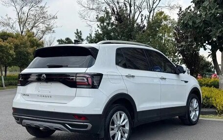 Volkswagen T-Cross I, 2023 год, 1 249 003 рублей, 7 фотография