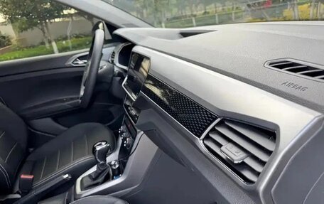 Volkswagen T-Cross I, 2023 год, 1 249 003 рублей, 20 фотография