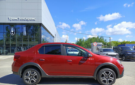 Renault Logan II, 2018 год, 1 050 000 рублей, 8 фотография