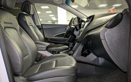 Hyundai Santa Fe III рестайлинг, 2016 год, 2 220 000 рублей, 14 фотография
