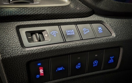Hyundai Santa Fe III рестайлинг, 2016 год, 2 220 000 рублей, 23 фотография