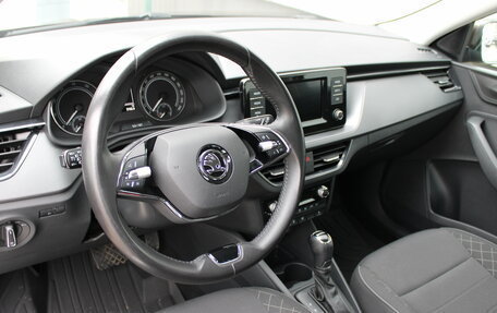 Skoda Rapid II, 2020 год, 1 558 000 рублей, 10 фотография