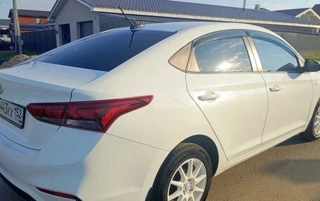 Hyundai Solaris II рестайлинг, 2018 год, 1 399 000 рублей, 9 фотография