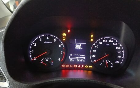 Hyundai Solaris II рестайлинг, 2018 год, 1 399 000 рублей, 17 фотография