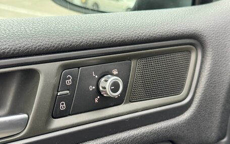 Volkswagen Touareg III, 2012 год, 1 700 000 рублей, 17 фотография