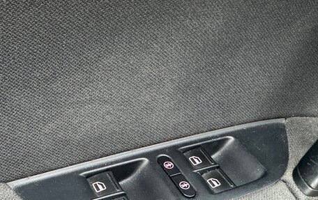 Volkswagen Touareg III, 2012 год, 1 700 000 рублей, 18 фотография