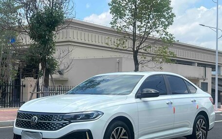 Volkswagen Lavida, 2023 год, 1 150 000 рублей, 2 фотография