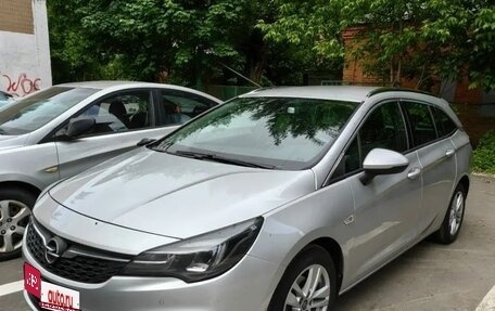 Opel Astra K, 2020 год, 1 300 000 рублей, 1 фотография