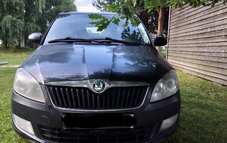 Skoda Fabia II, 2012 год, 375 000 рублей, 1 фотография