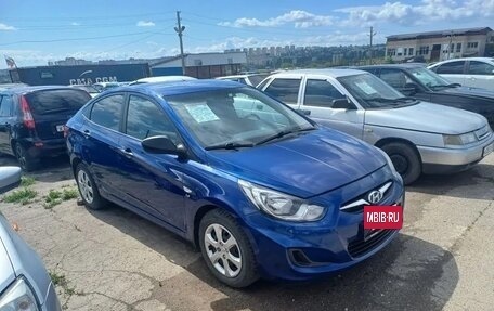 Hyundai Solaris II рестайлинг, 2014 год, 999 000 рублей, 2 фотография
