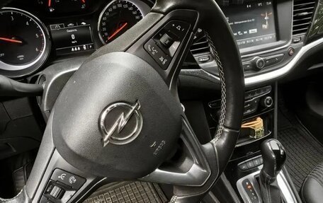 Opel Astra K, 2020 год, 1 300 000 рублей, 3 фотография