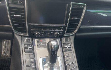 Porsche Panamera II рестайлинг, 2010 год, 2 100 000 рублей, 7 фотография