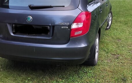 Skoda Fabia II, 2012 год, 375 000 рублей, 18 фотография