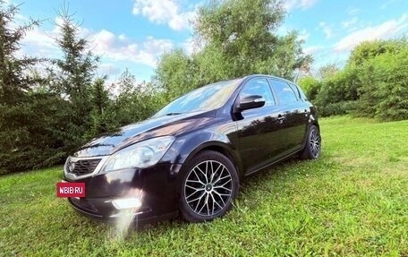 KIA cee'd I рестайлинг, 2010 год, 750 000 рублей, 3 фотография