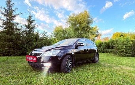 KIA cee'd I рестайлинг, 2010 год, 750 000 рублей, 18 фотография