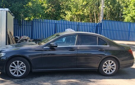 Mercedes-Benz E-Класс, 2018 год, 1 850 000 рублей, 10 фотография