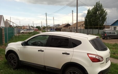 Nissan Qashqai, 2011 год, 950 000 рублей, 3 фотография