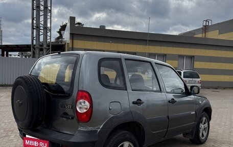 Chevrolet Niva I рестайлинг, 2014 год, 280 000 рублей, 2 фотография