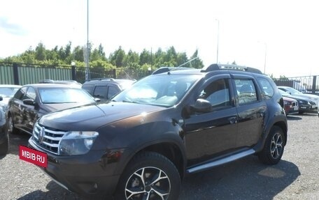 Renault Duster I рестайлинг, 2014 год, 898 000 рублей, 3 фотография