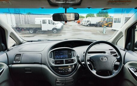 Toyota Estima III рестайлинг -2, 2003 год, 649 000 рублей, 10 фотография
