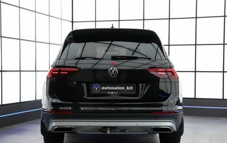 Volkswagen Tiguan II, 2019 год, 2 849 000 рублей, 5 фотография