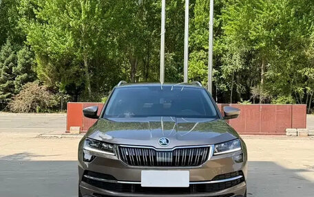 Skoda Karoq I, 2022 год, 1 700 100 рублей, 2 фотография