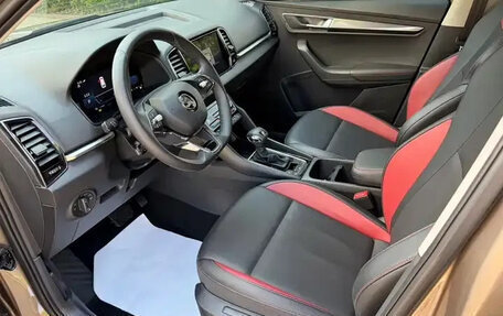Skoda Karoq I, 2022 год, 1 700 100 рублей, 11 фотография