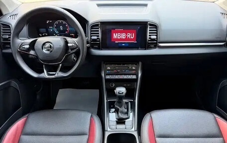 Skoda Karoq I, 2022 год, 1 700 100 рублей, 12 фотография
