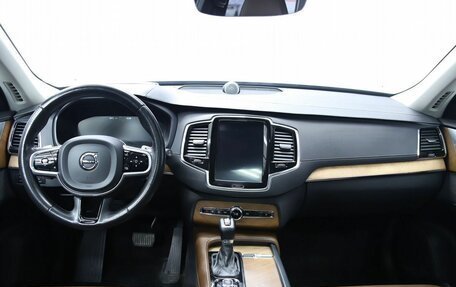 Volvo XC90 II рестайлинг, 2017 год, 3 690 000 рублей, 13 фотография