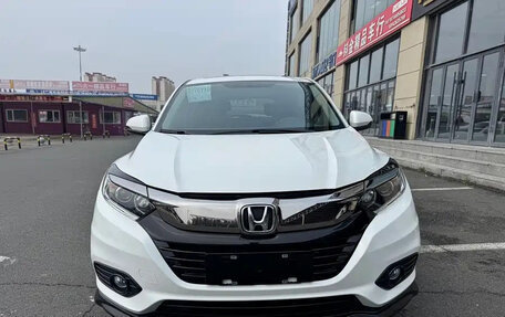 Honda Vezel, 2022 год, 1 180 000 рублей, 2 фотография