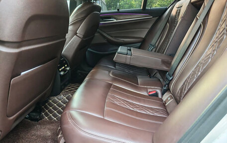 BMW 5 серия, 2019 год, 4 150 000 рублей, 3 фотография