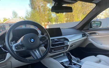 BMW 5 серия, 2018 год, 4 500 000 рублей, 7 фотография