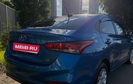 Hyundai Solaris II рестайлинг, 2017 год, 1 250 000 рублей, 4 фотография