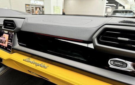 Lamborghini Urus I, 2025 год, 36 990 000 рублей, 33 фотография