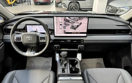 Toyota RAV4, 2026 год, 4 490 000 рублей, 18 фотография