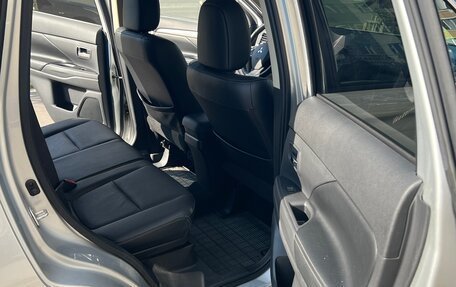 Mitsubishi Outlander III рестайлинг 3, 2013 год, 1 530 000 рублей, 10 фотография