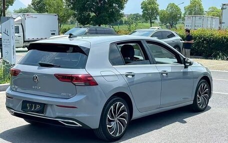 Volkswagen Golf VIII, 2022 год, 1 500 006 рублей, 2 фотография