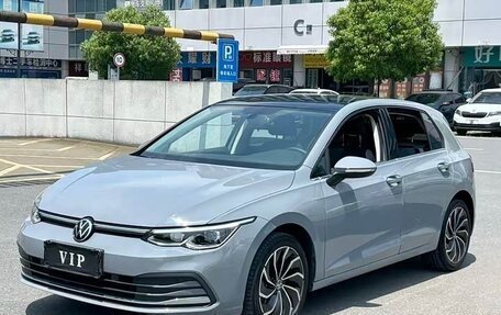 Volkswagen Golf VIII, 2022 год, 1 500 006 рублей, 3 фотография