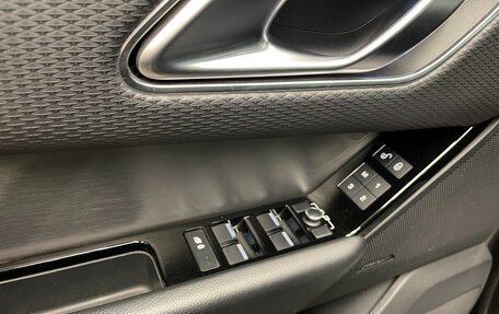 Land Rover Range Rover Velar I, 2018 год, 2 800 000 рублей, 15 фотография
