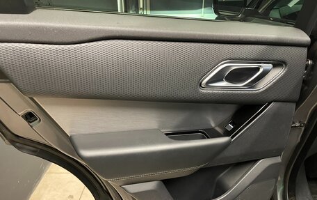 Land Rover Range Rover Velar I, 2018 год, 2 800 000 рублей, 24 фотография